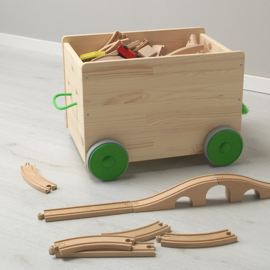 ikea flisat yashik dlya hraneniya igrushek na kolesah