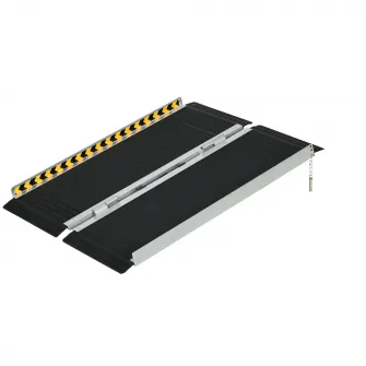 HOMCOM Rampa pentru Scaune cu Rotile, 91L x 73l cm, sustine 272KG, Rampa pentru Prag Pliabila din Aluminiu cu Suprafata Antiderapanta, Placi de Tranzitie Deasupra si Dedesubt pentru Casa