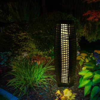 Outsunny Lampa de Gradina cu Energie Solara cu Panou de Reincarcare Superior, din Otel si Ratan, 21x21x78 cm, Negru si Maro