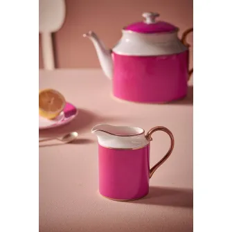 Chique pink cremiera