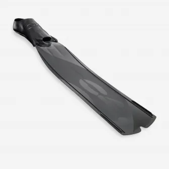 Decathlon LABE DE INOT PREDATOR C4CARBON tehnopolimer, 42/43