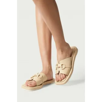 ALURA, Pantofi din piele cu aplicatie metalica Kara, Bej, 36