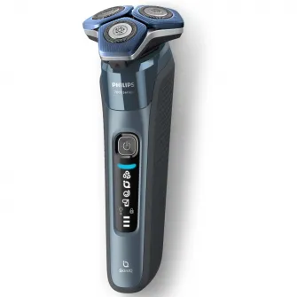 Aparat de barbierit Philips Shaver Seria 7000 S7882/55, barbierit umed/uscat, tehnologie SkinIQ, capete flexibile 360°, display LED, senzor Motion Control, senzor Power Adapt, lame auto-ascutire, 60 min, suport de incarcare, toc de transport, Ice Blue