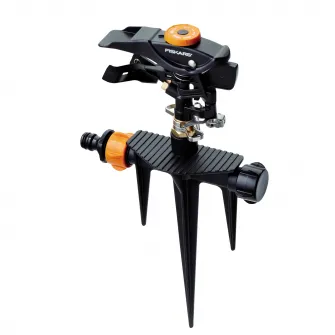 Aspersor pulsator metalic Fiskars 1023658, 26 m diametru maxim, tip pulverizare reglabil