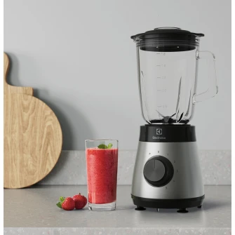 Blender Electrolux E4TB1-6ST, 800W, 1,5 l, 5 viteze + Pulse, 4 lame inox, cana sticla termo-rezistenta, inox / negru