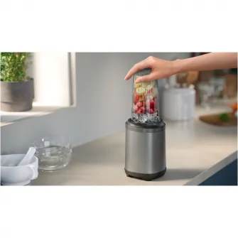 Blender Philips HR2765/00 Seria 5000, 800 W, Tehnologia si lame ProBlend Plus, Lame detasabile, Pahar de 700 ml cu capac, Design compact, negru/argintiu