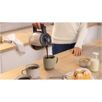 Cafetiera Bosch My Moment TKA3M134, 1.37 l, cana sticla, sistem antipicurare, oprire automata, rezervor de apa detasabil, cu sistem de mentinere la cald,Rosu