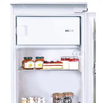 Candy CIO 225 EE/N Frigider incorporat cu congelator superior, 179L, clasa energetica E, alb
