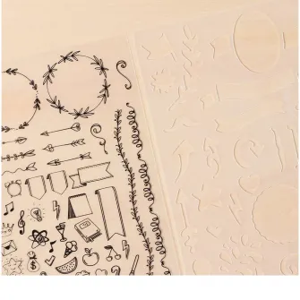 Carnet A5 My Creative Clairefontaine, cu elastic, 14.8x21cm, 208 pagini punctate, hartie 90g/mp, Certificat PEFC, livrat cu 1 set de sabloane si autocolante, Mystery