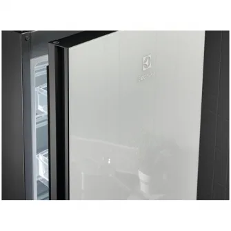 Combina frigorifica Electrolux LNT7ME36G2, 366 l, No Frost, Control electronic, Multi Flow, Iluminare LED, Clasa E, H 201 cm, Alb