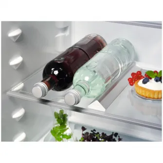 Combina frigorifica incorporabila AEG TSC8M181DS, 248 l, No Frost, Multiflow, Control electronic, Control umiditate, Clasa D, H 178 cm