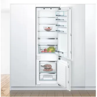 Combina frigorifica incorporabila Bosch KIS87AFE0, 272 l, Clasa E, LowFrost, FreshSense, H 177 cm