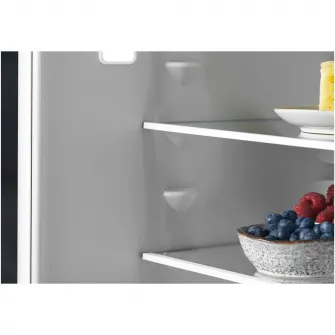Combina frigorifica incorporabila Electrolux ENT6MD18S3, 249 l, Multiflow, Usa reversibila, Control electronic, Fresh Frost Free, Clasa D, H 177.2 cm