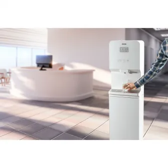 Dozator de apa comercial Zass ZWD 24 WF, de podea cu conectare la reteaua de apa, sistem de filtrare in 4 trepte si Purificare cu lampa UV, apa calda 7,5 L/h, racire cu compresor 4 L/h, Panou Touch, Alb