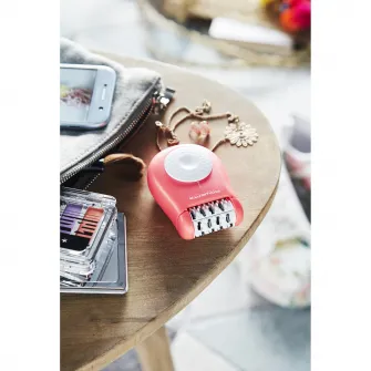 Epilator Easy Touch EP1110F1, 2 trepte de viteza, 24 pensete, 4.8 W, sistem de masaj cu bile, roz