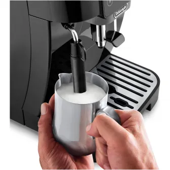 Espressor automat De'Longhi Magnifica Start Ecam 220.21.GB, 1,8l, 15 Bar, 5 tipuri de bauturi, 1450W, Negru/gri