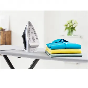 Fier de calcat Braun TexStyle 7 SI7149WB, 2900 W, abur variabil 50g/min, jet de abur 220g/min, rezervor 300 ml, tehnologie FreeGlide 3D, talpa EloxalPlus, Alb/Negru