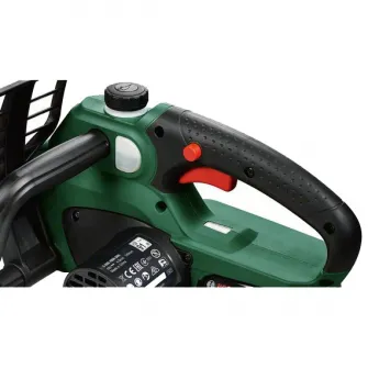 Fierastrau electric pe acumulator Bosch UniversalChain 18 BT, 18 V, 20 cm lungime lama, 4.5 m/s viteza lant, lubrifiant lant, lant fierastrau, capac lant, ghidaj, fara acumulator/incarcator