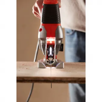 Fierastrau pendular Black  Decker BES610K-QS, 650 W, 220 V, 3000 curse/min, 90 mm adancime maxima taiere, 2 m lungima cablu