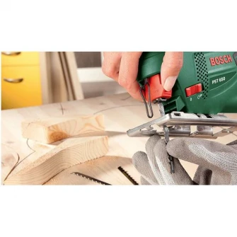Fierastrau pendular Bosch PST 650, 500 W, 3100 oscilatii/min, 65 mm adancime maxima de taiere