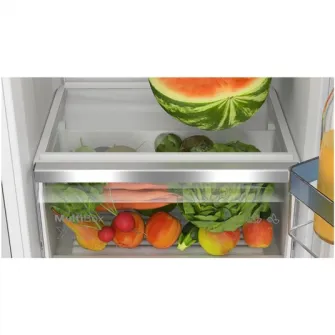 Frigider cu o usa incorporabil Bosch KIR31VFE0, 165 l, EcoaAirflow, Iluminare LED, Clasa E, H 102 cm