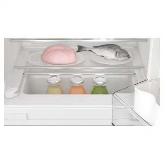 Frigider incorporabil cu o usa Bosch KUR21VFE0, 134 l, Clasa E, Usa reversibila, Iluminare LED, H 87 cm