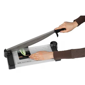 Ghilotina Hama ProCut S 330 Plus