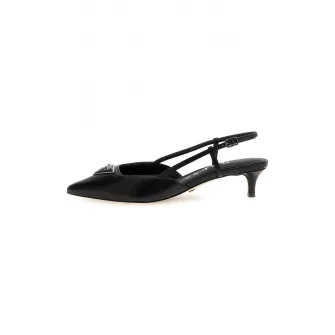 Guess, Pantofi de piele cu toc kitten, Negru, 38