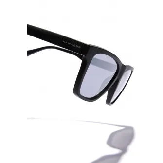 Hawkers, Ochelari de soare patrati unisex cu logo pe brate One LS Raw, Negru, 54-16-145