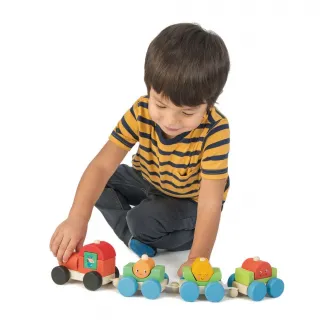 Jucarie de tras din lemn Tender Leaf Toys - Trenuletul fericirii, 14 piese