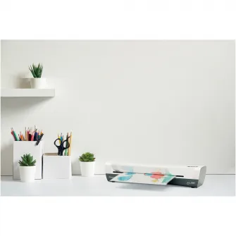 Laminator Leitz iLam Home A3, kit folii laminare inclus, alb