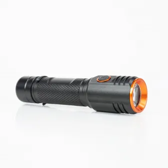 Lanterna PNI Adventure F650 cu LED 20W, 2000lm, din aluminiu, IPX6, acumulator inclus, incarcare prin USB tip C