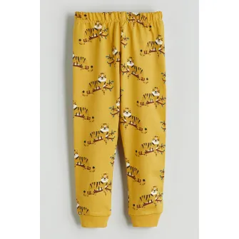 LC WAIKIKI, Pijama cu decolteu la baza gatului si imprimeu grafic, Galben sofran, 74-80 CM