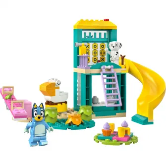 LEGO® Bluey - Distractie la locul de joaca cu Blue si Chloe 11201, 104 piese