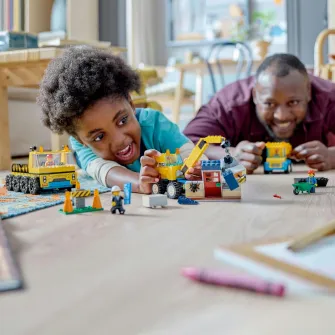 LEGO® City - Camioane de constructie si macara cu bila pentru demolari 60391, 235 piese