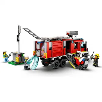 LEGO® City - Masina unitatii de pompieri 60374, 502 piese
