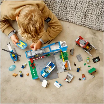 LEGO® City - Sectie de politie 60316, 668 piese