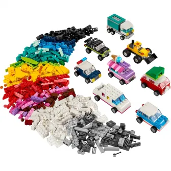 LEGO® Classic - Vehicule creative 11036, 900 piese