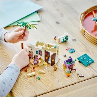 LEGO® Disney - Castelul regelui Magnifico 43224, 613 piese