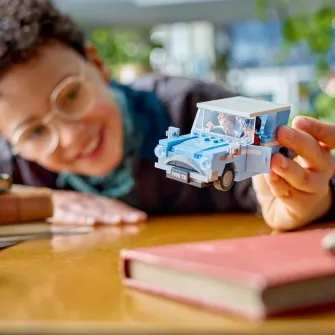 LEGO® Harry Potter™ - Ford Anglia™ zburator 76424, 165 piese