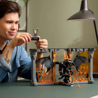 LEGO® Icons - Stapanul inelelor: Diorama pentru biblioteca cu un Balrog™ 10367, 1201 piese