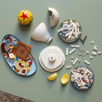 LEGO® Ideas - Disney Pixar Luxo Jr. 21357, 613 piese