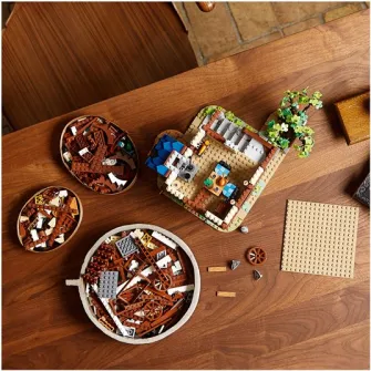LEGO Ideas - Fierar medieval 21325, 2164 piese