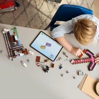 LEGO® Minecraft® - Mina Tarnacop 21277, 530 piese