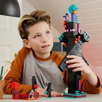 LEGO® Minecraft® - Turnul Enderman 21279, 867 piese