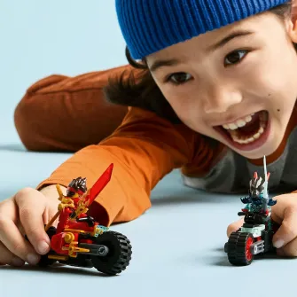LEGO® NINJAGO® - Cursa de viteza cu motocicleta lui Kai 71838, 79 piese