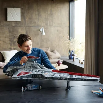 LEGO® Star Wars™ - Crucisator de atac al republicii din clasa Venator 75367, 5374 piese