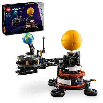 LEGO® Technic - Planeta pamant si luna pe orbita 42179, 526 piese