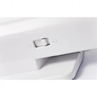 Masina cusut computerizata Brother CS 10S, 40 cusaturi, ecran LCD, infilare semiautomata, 5 modele butoniera 1 pas, LED, 850 imp/min, alb