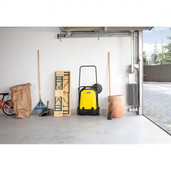 Masina de maturat manuala Karcher S4, 20 l recipient, 510 mm latime lucru, 1800 mВІ/h, maner ergonomic